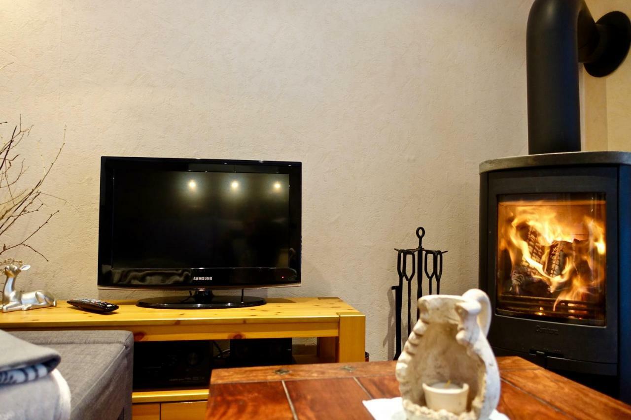 Haus Am Wald Klingberg Apartment ภายนอก รูปภาพ